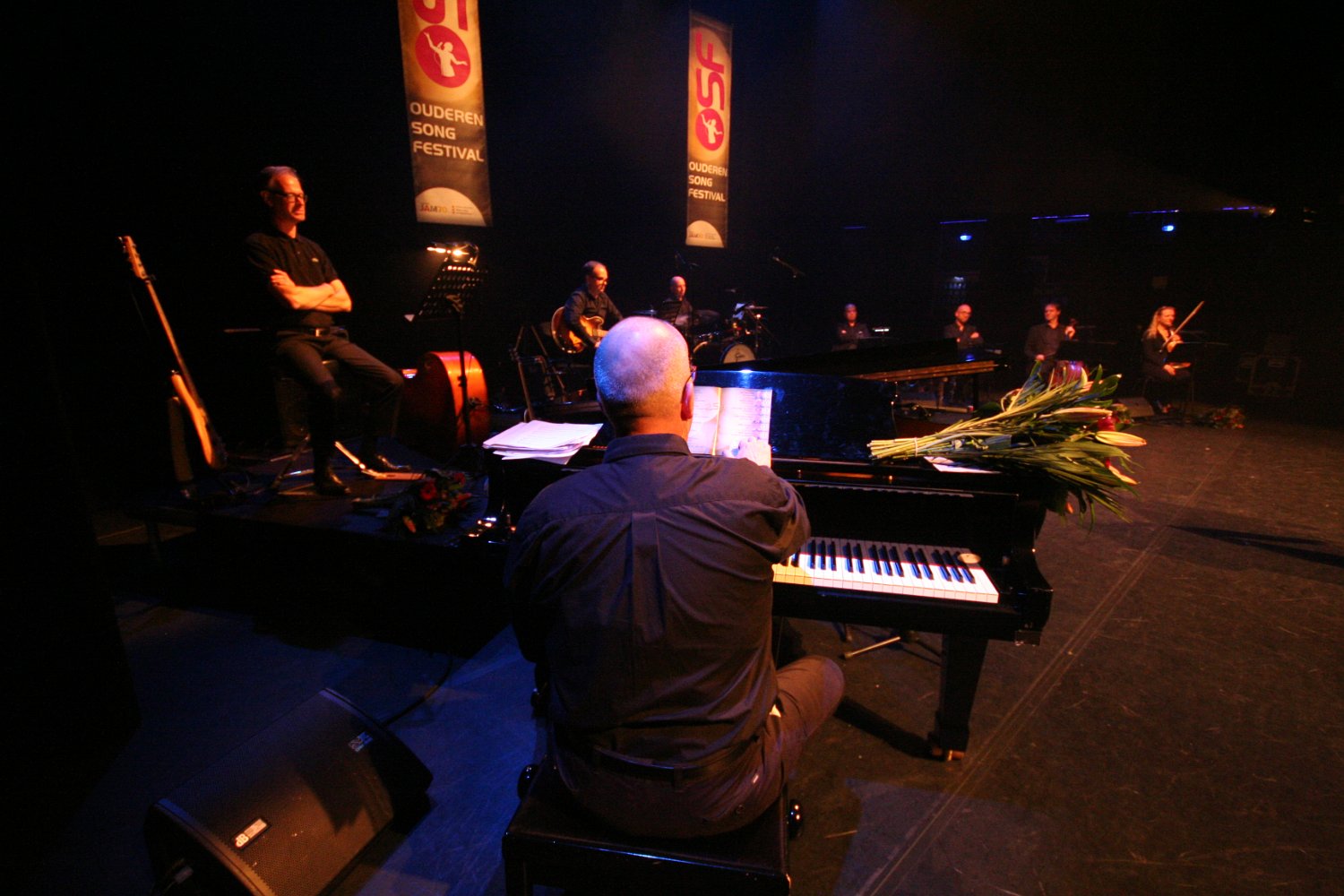 OSF2016-054 Ouderen Songfestival Orkest 2016 olv pianist Kees van Zantwijk