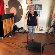 2 Annet Visser introduceert Tour de Chant